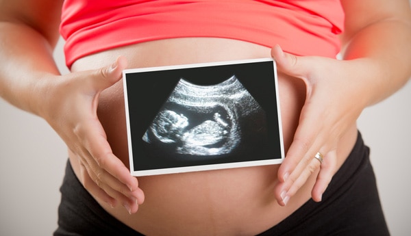 Suivi de grossesse : combien d'échographies ?