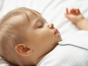 Bébé qui dort Bébé qui dort