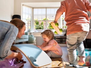 Comment trouver une nounou top ? Garde partagée et babysitting Comment trouver une nounou top ? Garde partagée et babysitting
